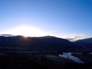 Read more about the article Sunset Over Castlegar